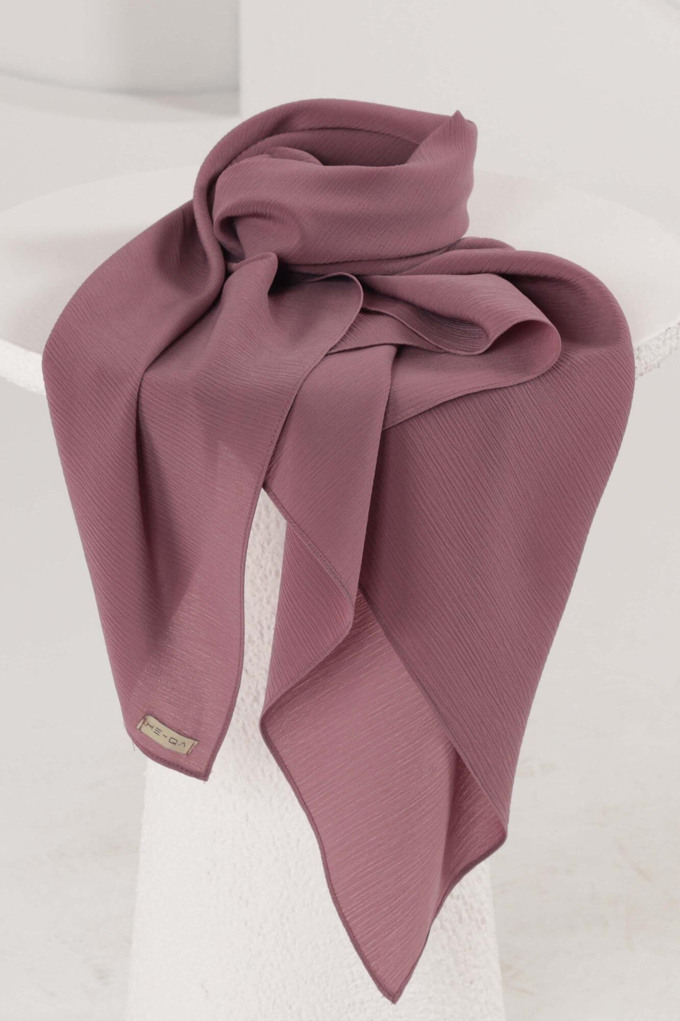 Yoryo rose scarf-new