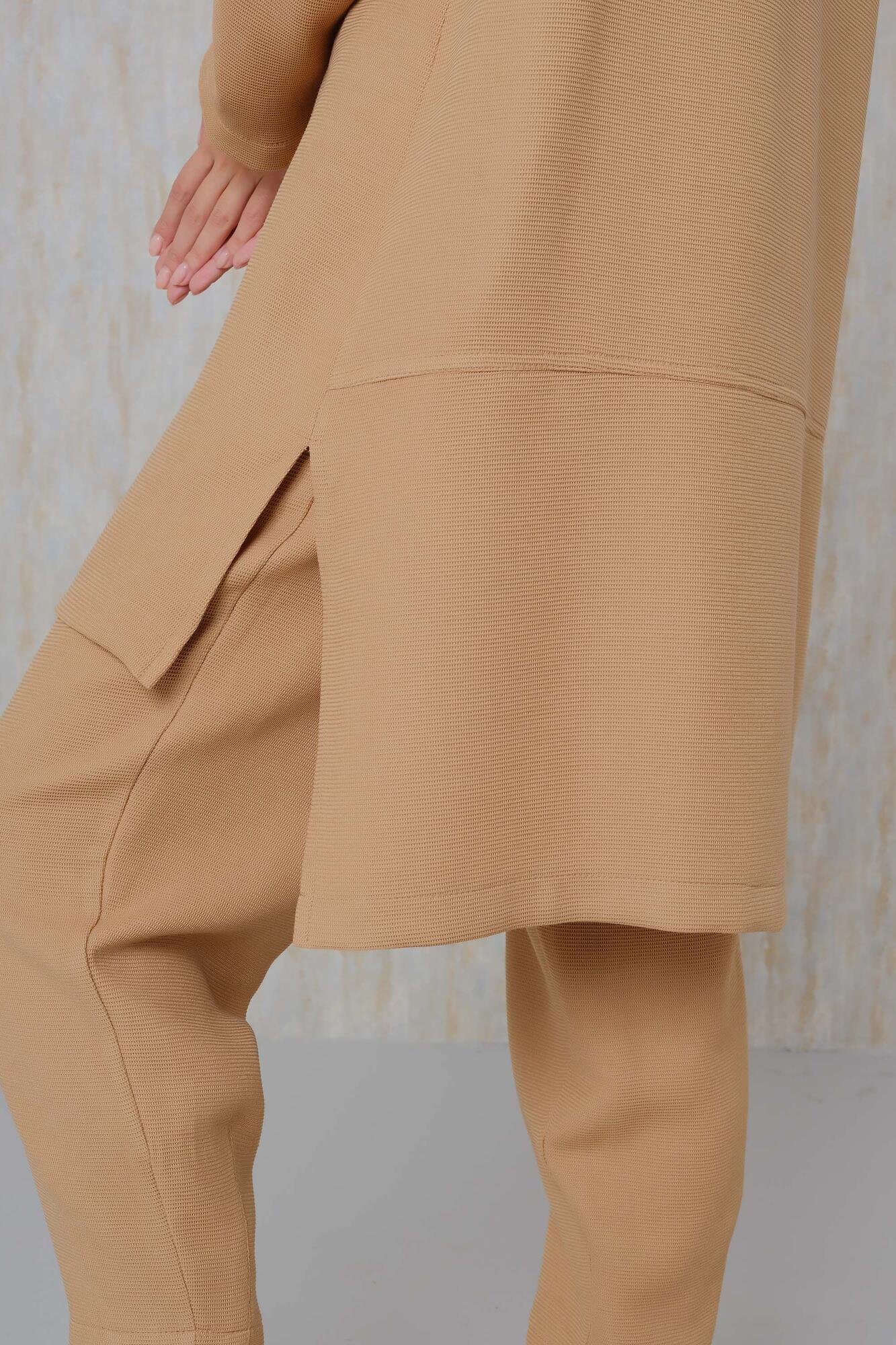 Textured Basic Outfit Camel