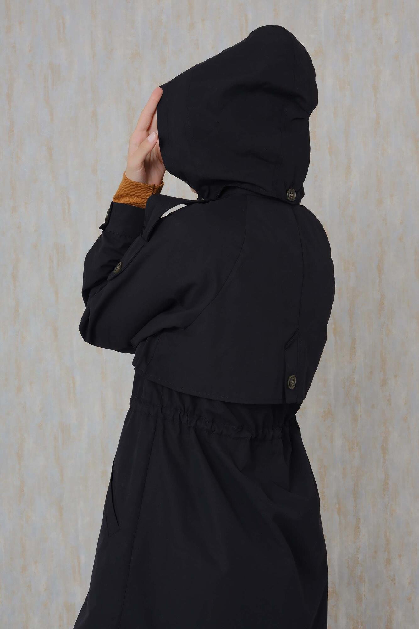 Reglan Sleeve Black Hooded Trench Coat