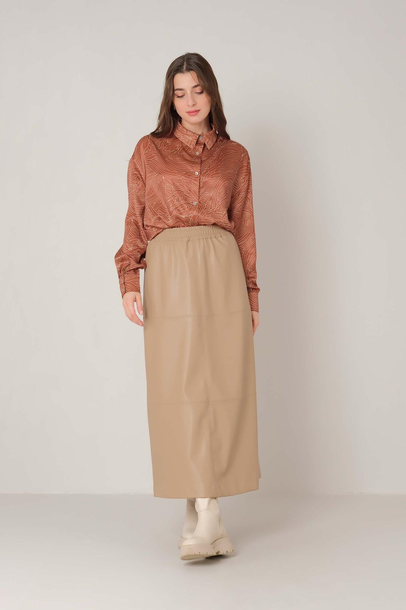 Leather Skirt Beige