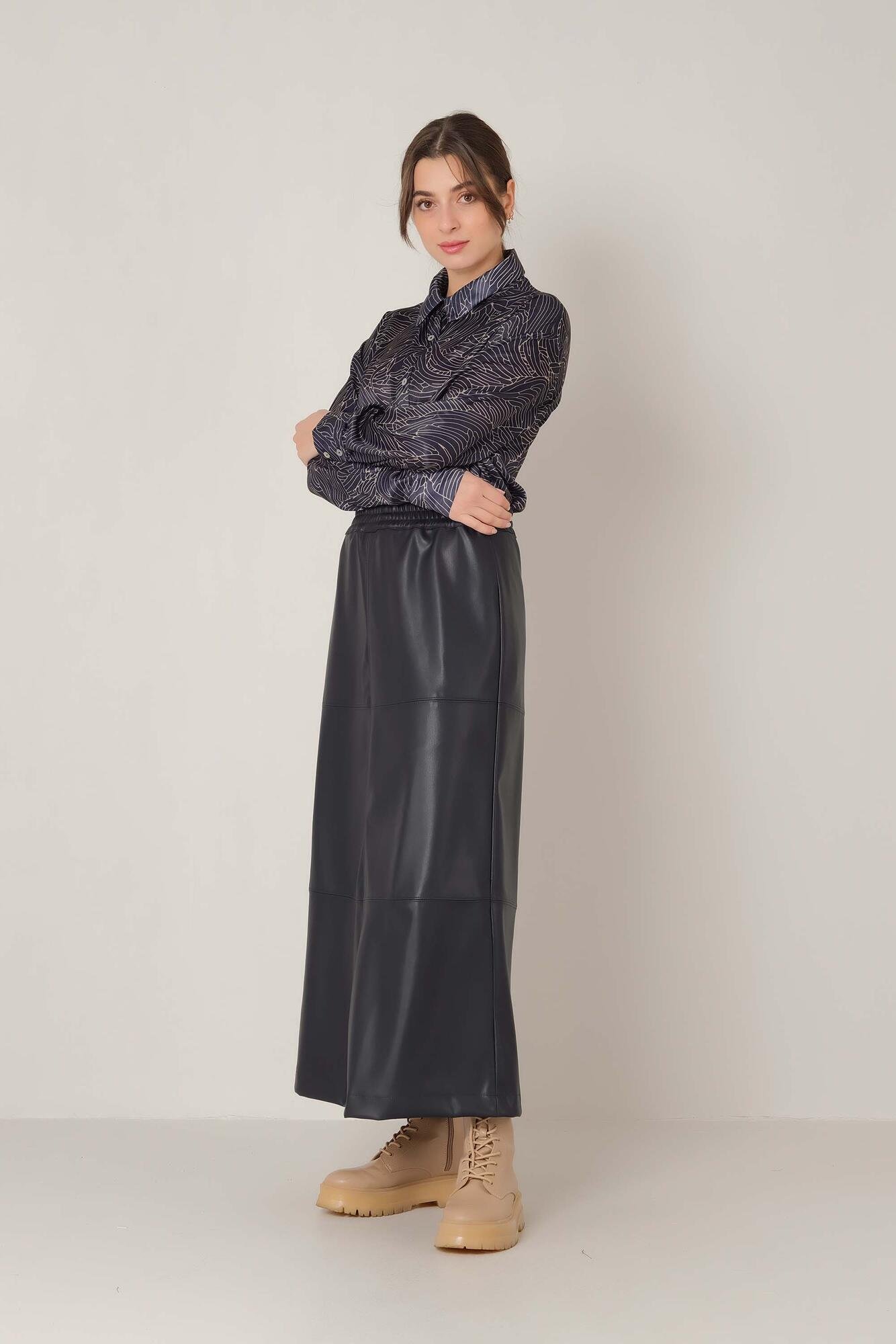 Leather skirt navy lacivert