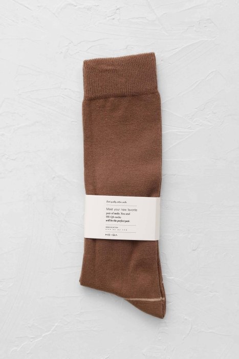 Çizgi Detaylı Diz Altı Çorap Browni