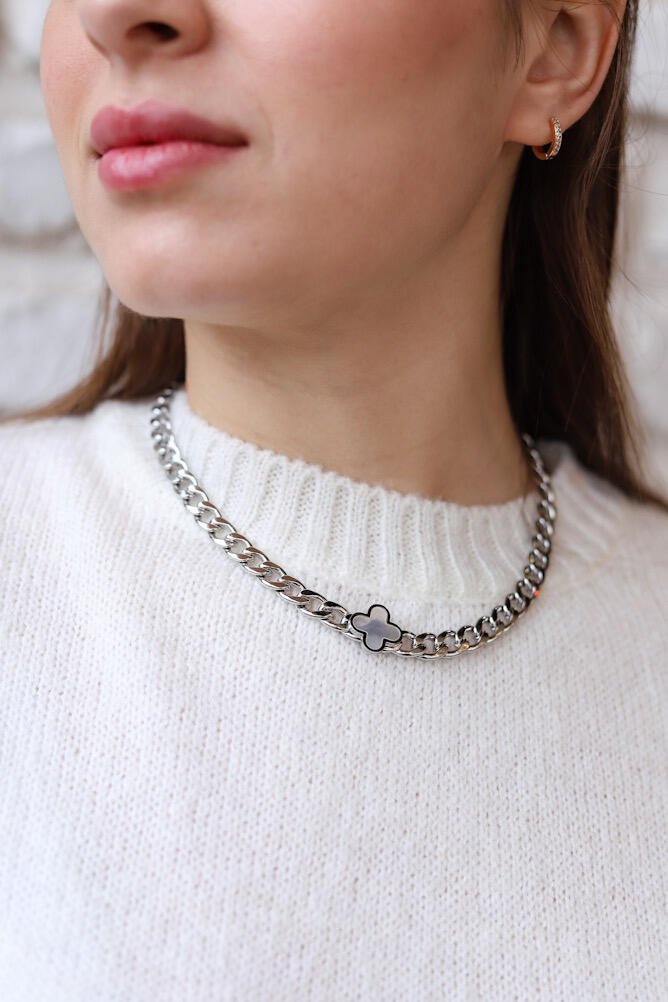 Thick chain silver necklace