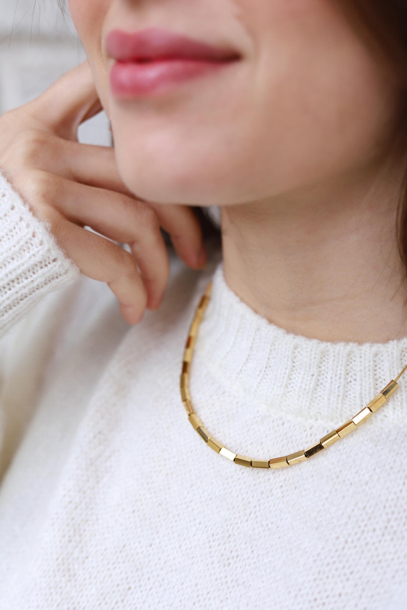 Rectangular Beads Detailed Gold Necklace