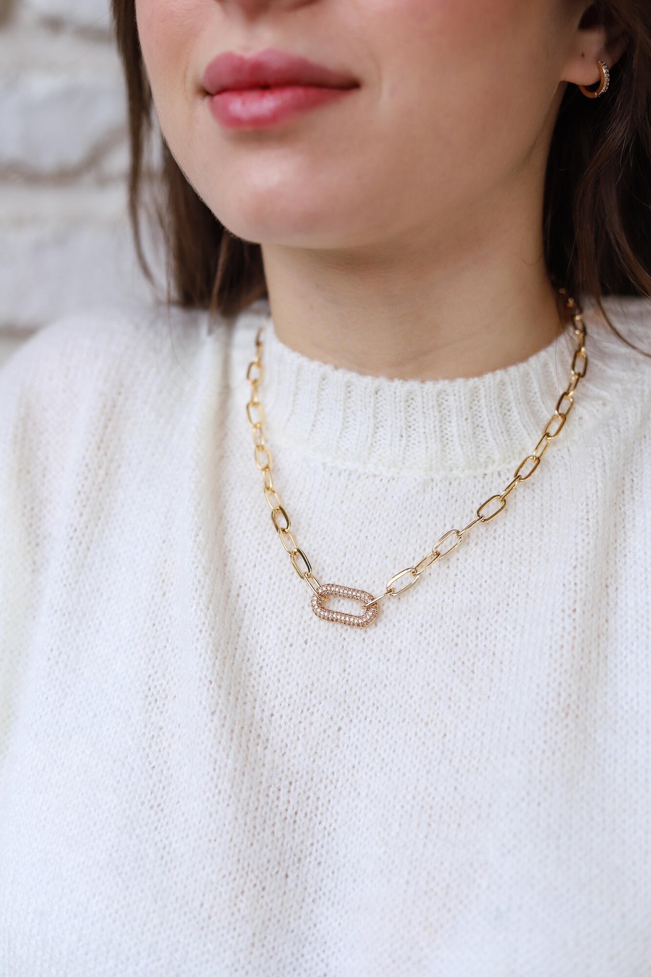 Oval Ring Modern Chain Gold Necklace
