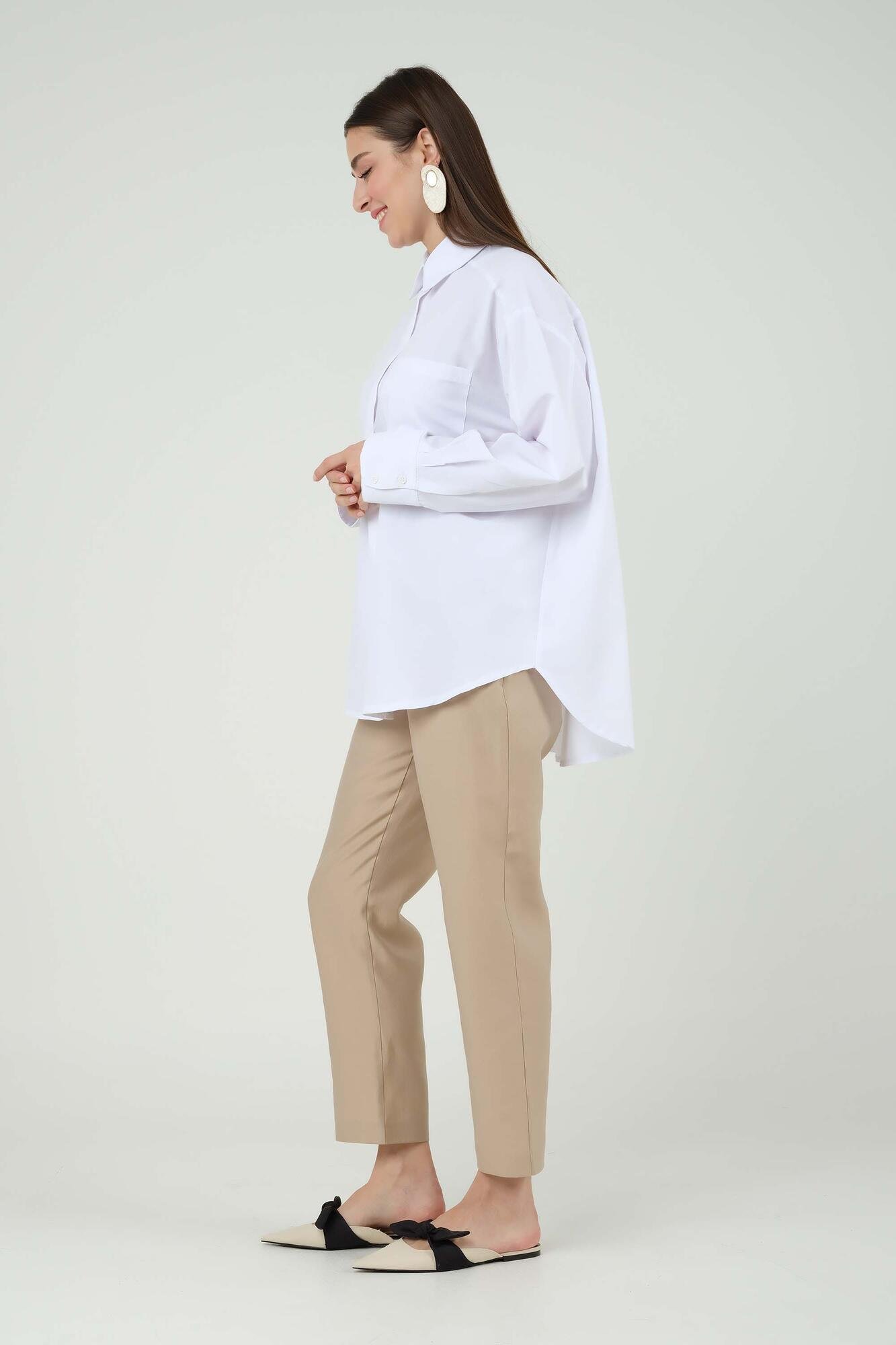 Front Pleated Trousers Beige
