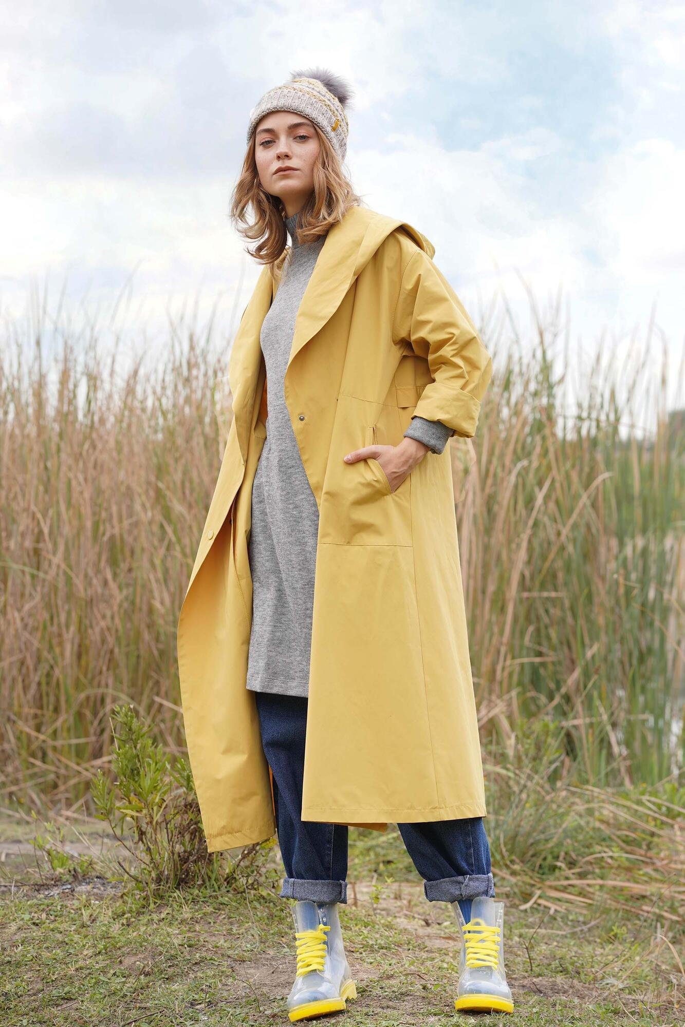 Hooded Raincoat Yellow 