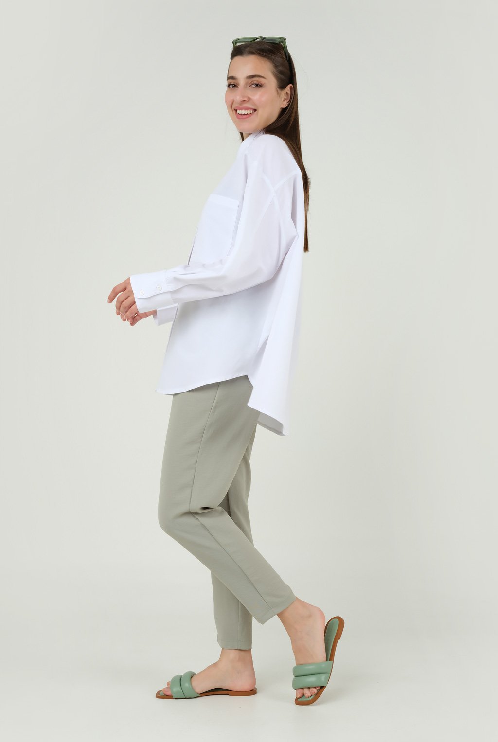 Elastic Carrot Fit Trousers Almond Green 