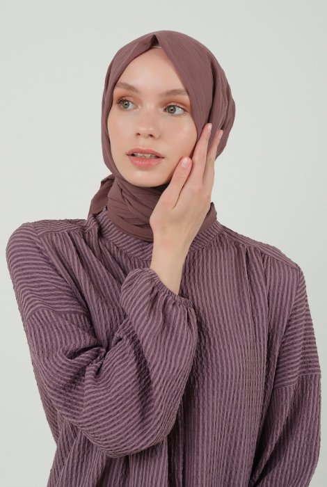 حجاب طبيعي لون الزهر