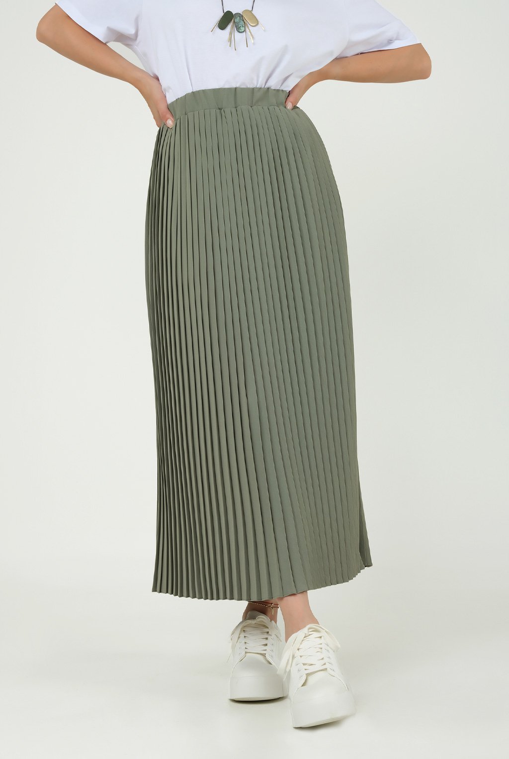 Pleated Skirt Almond Green 
