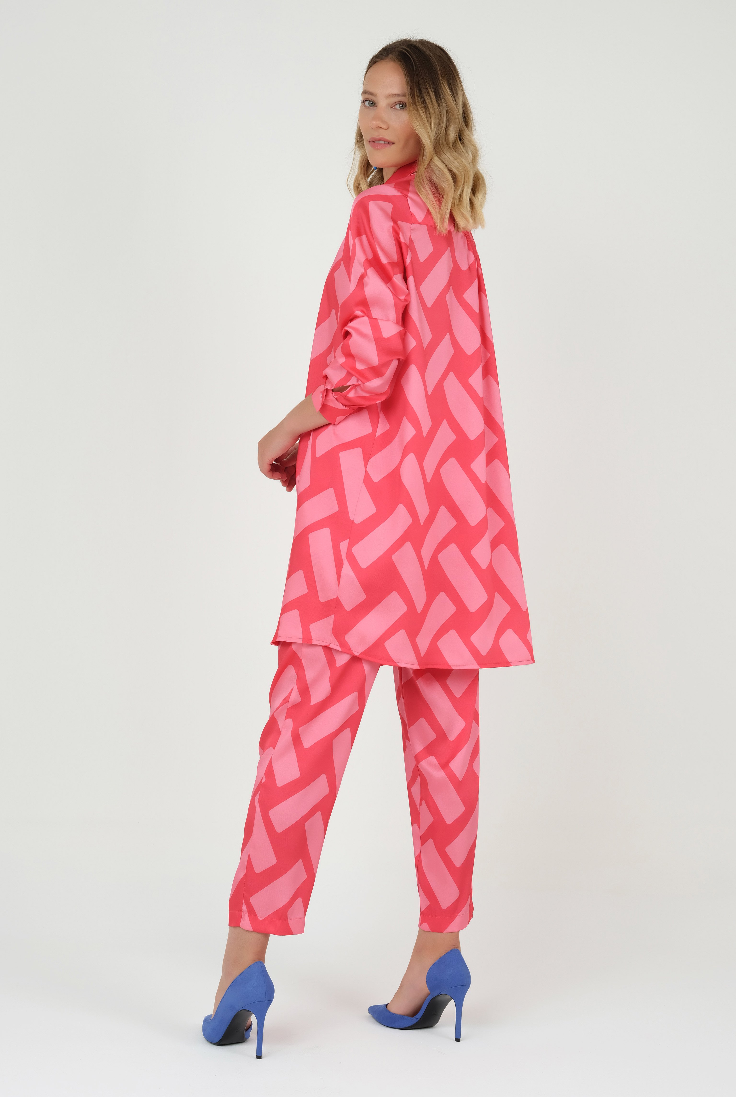 Rectangle Patterned Shirt Pink 