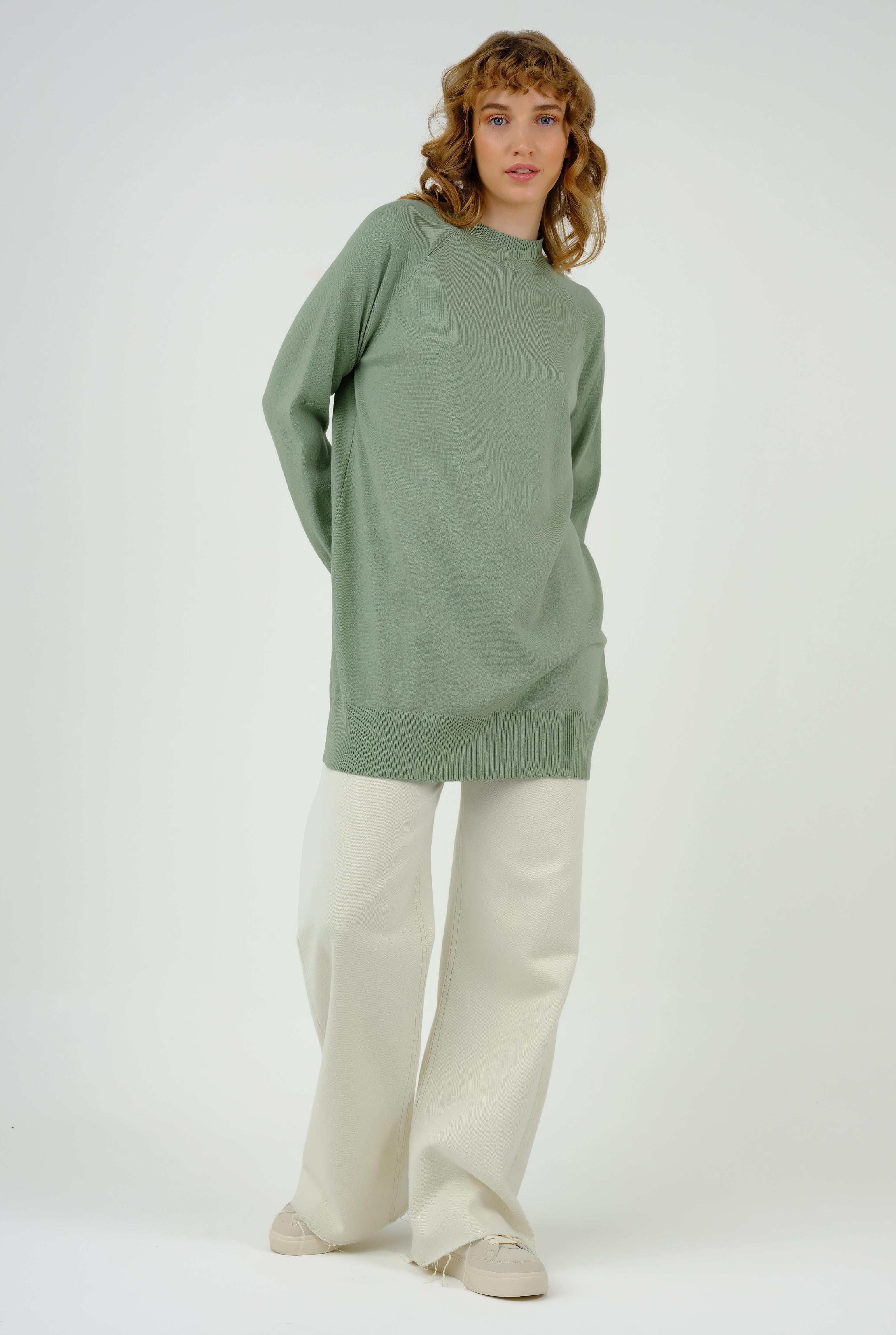 Raglan Sleeve Knit Tunic Almond Green 