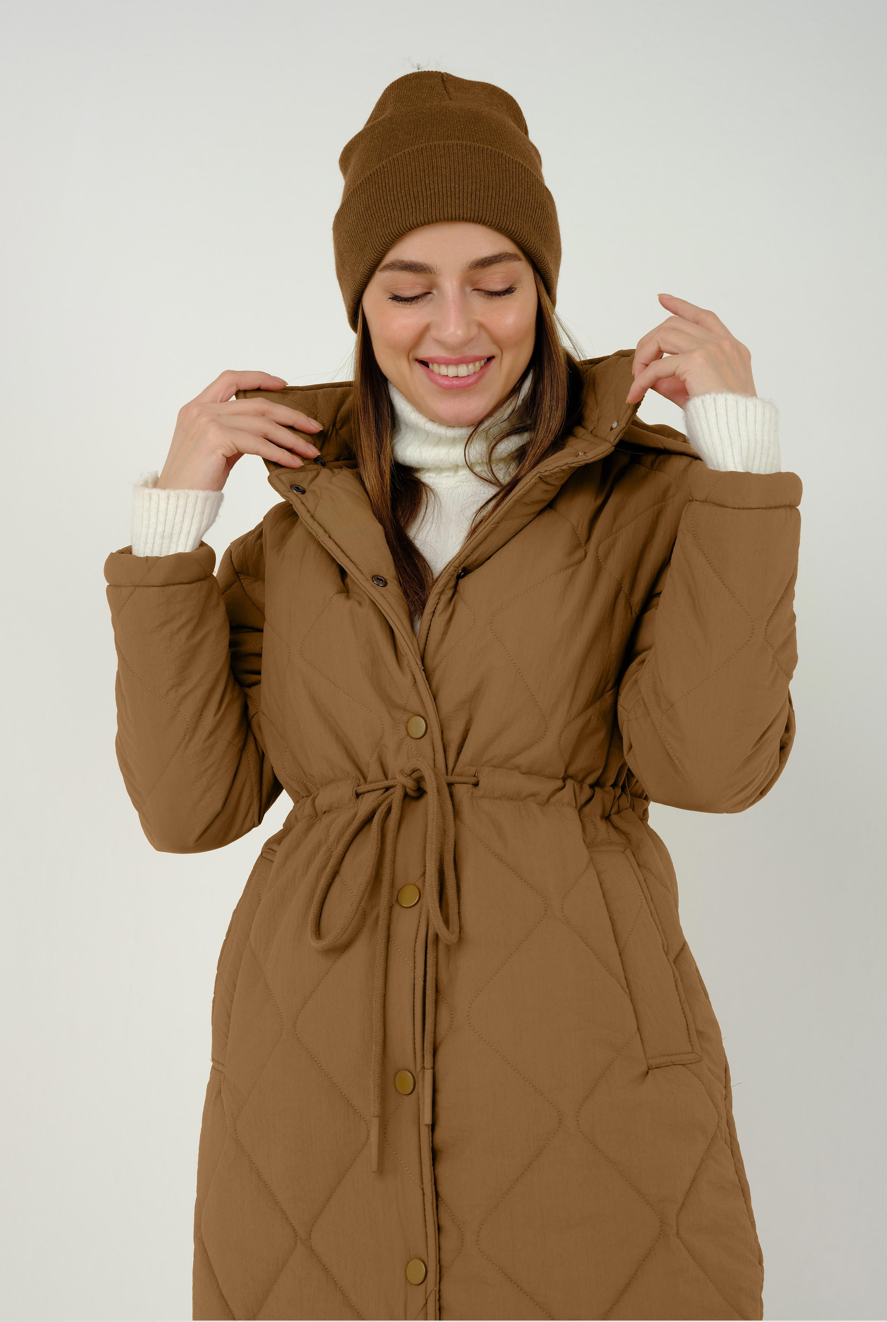 Puffer Jacket With Gathered Waist Camel 