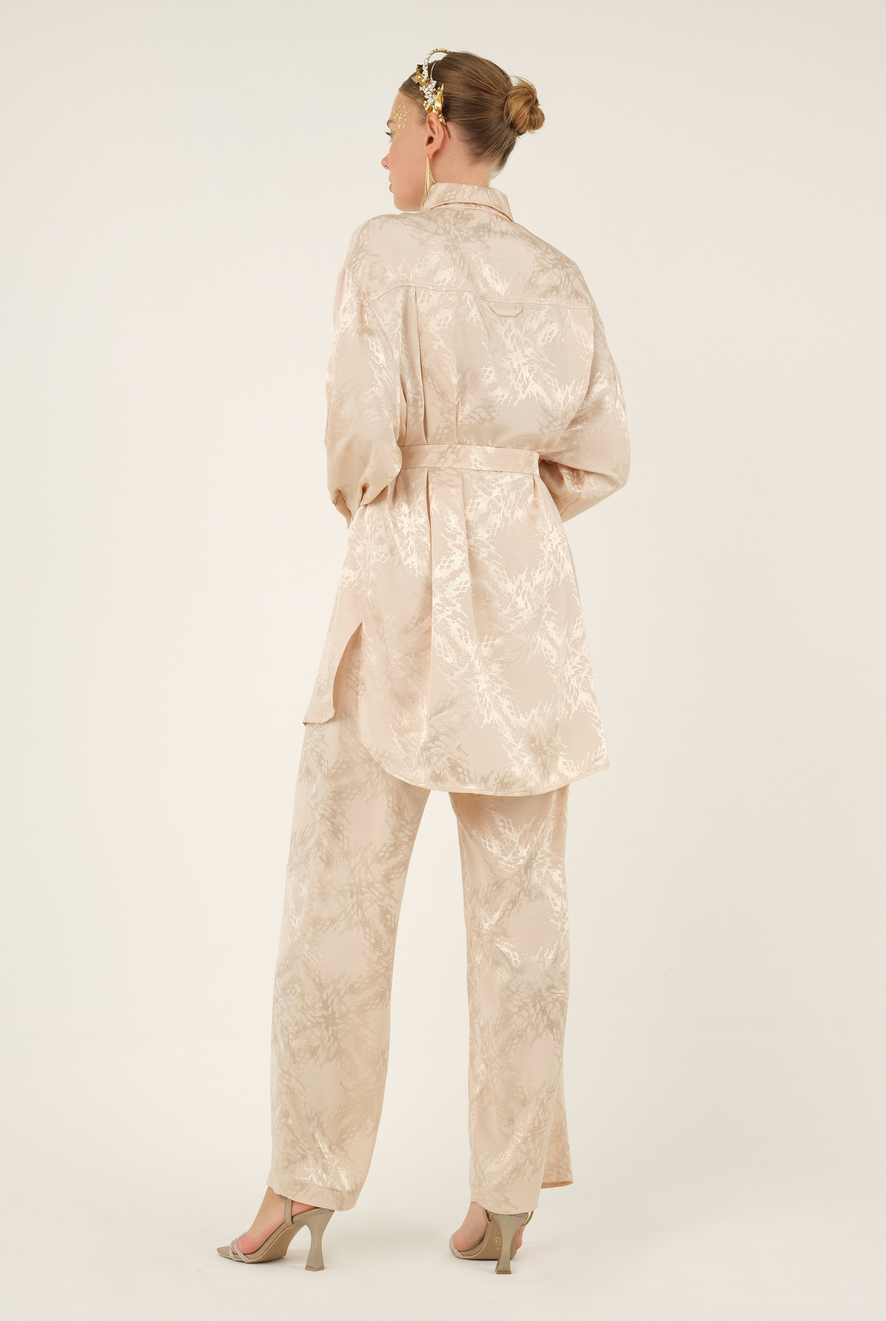 Jacquard Outfit Beige 