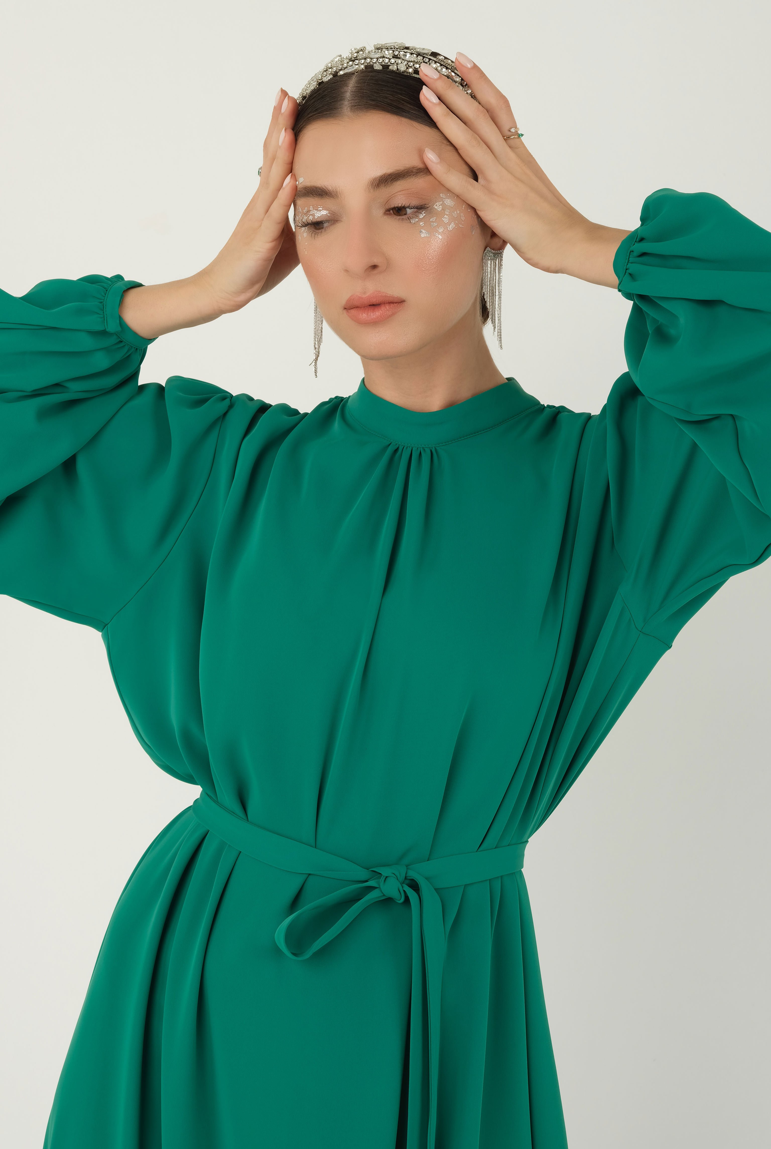 Omzu Büzgülü Elbise Yeşil