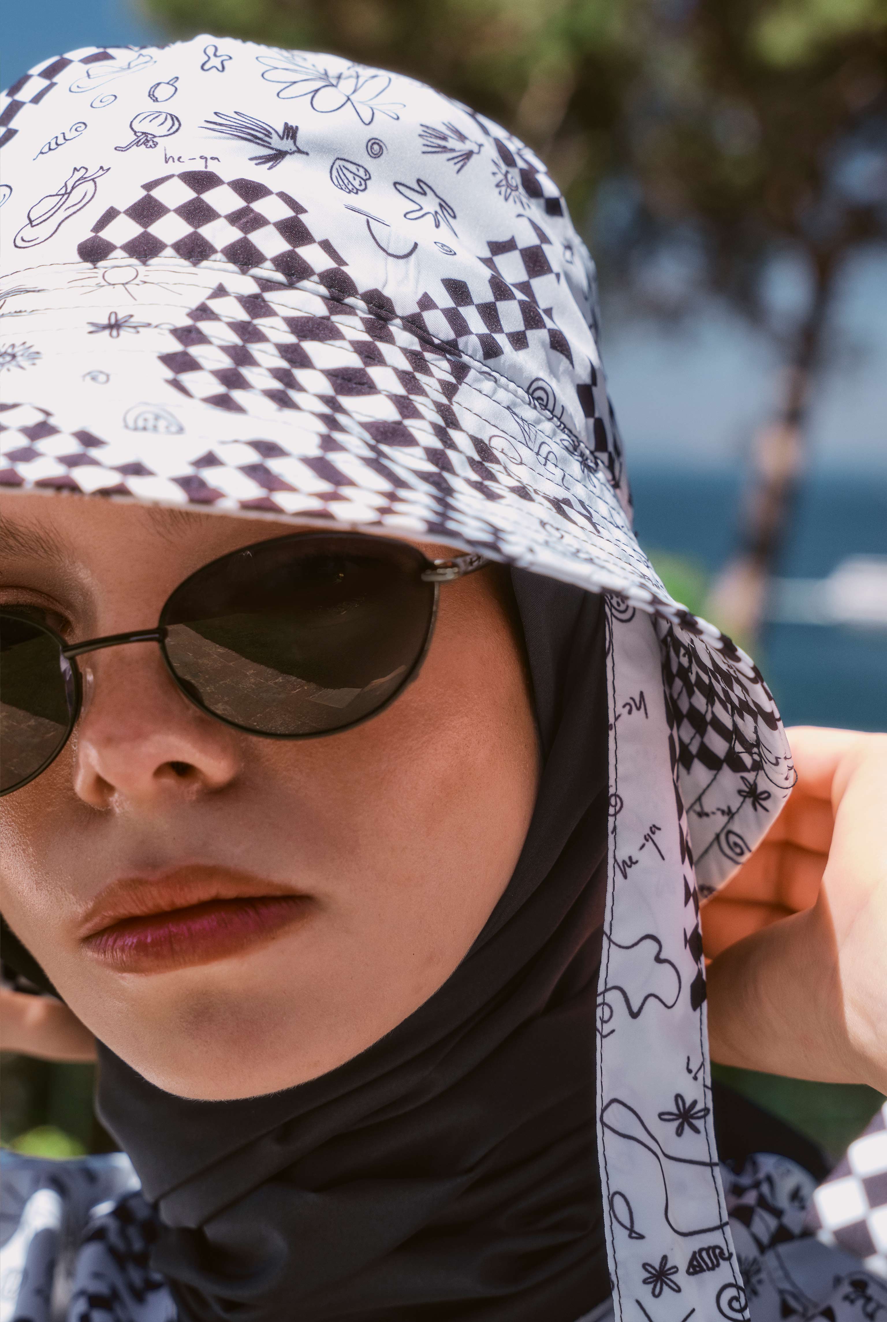 Bucket Hat Frame Doodle Patterned - 2