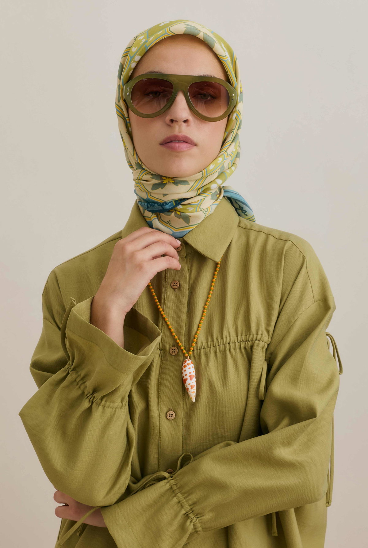 Azulejo Scarf Sage Green - HE-QA