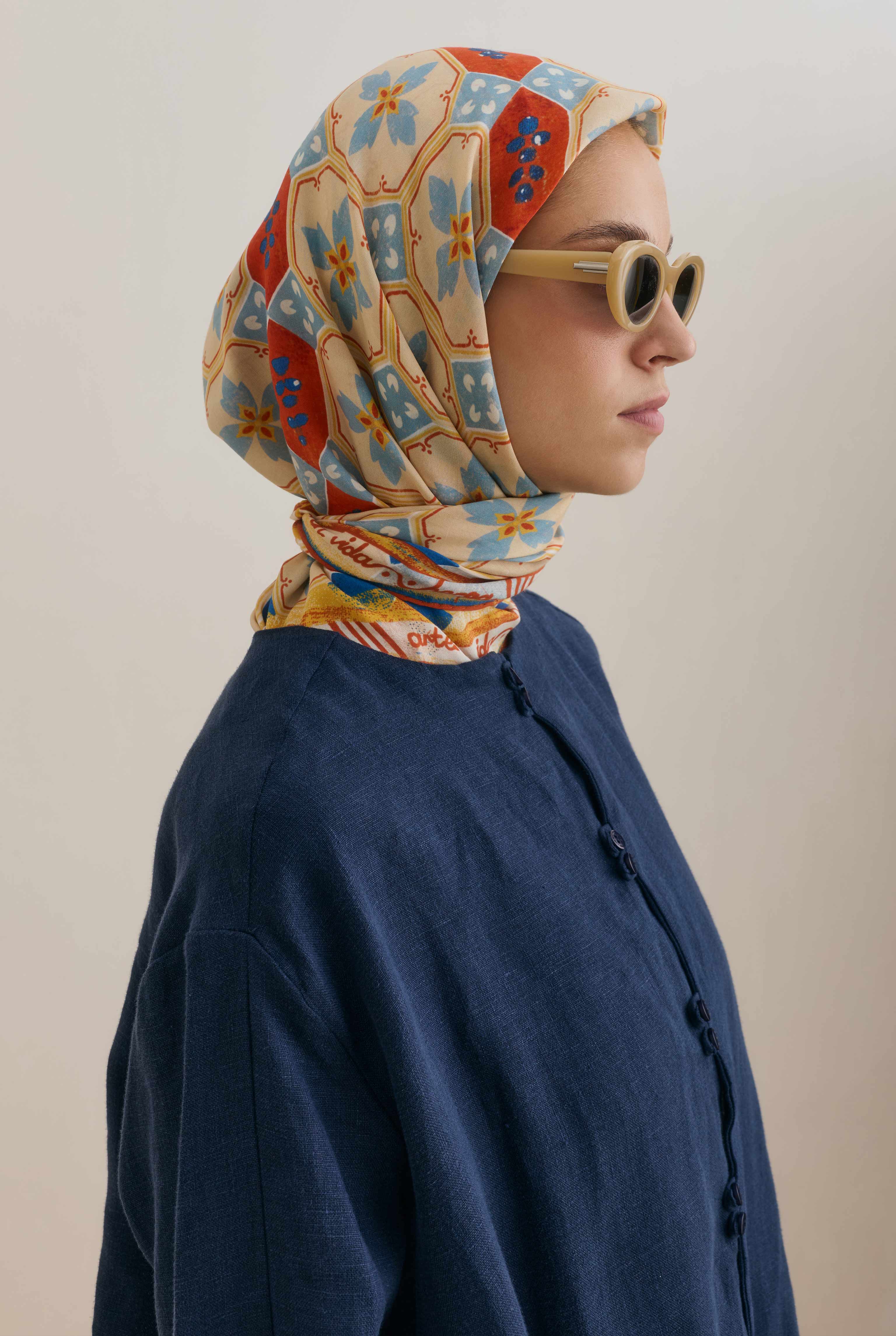 Azulejo Scarf Blue - 4