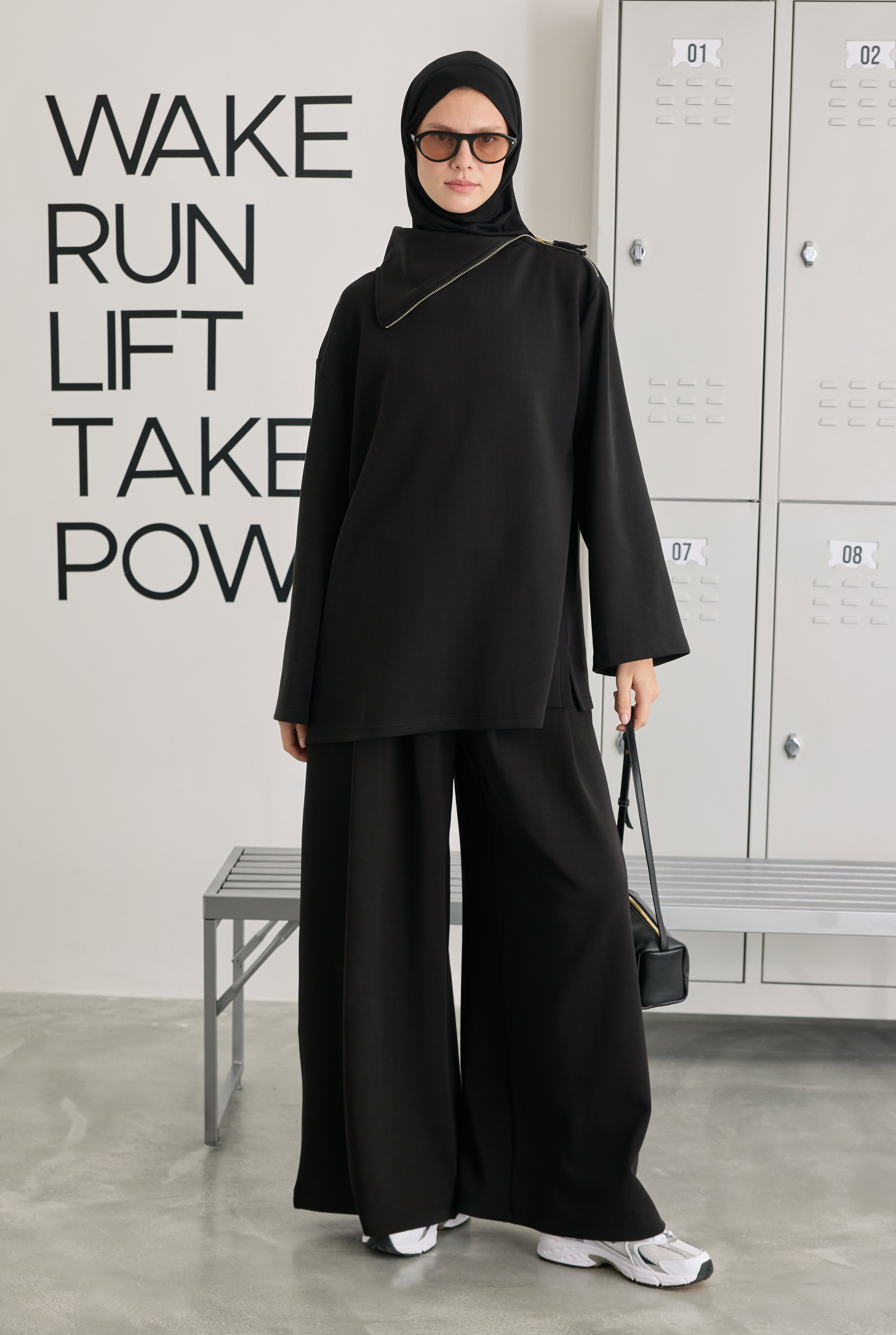 Fermuarlı Pera Modal Sweat Siyah - 1