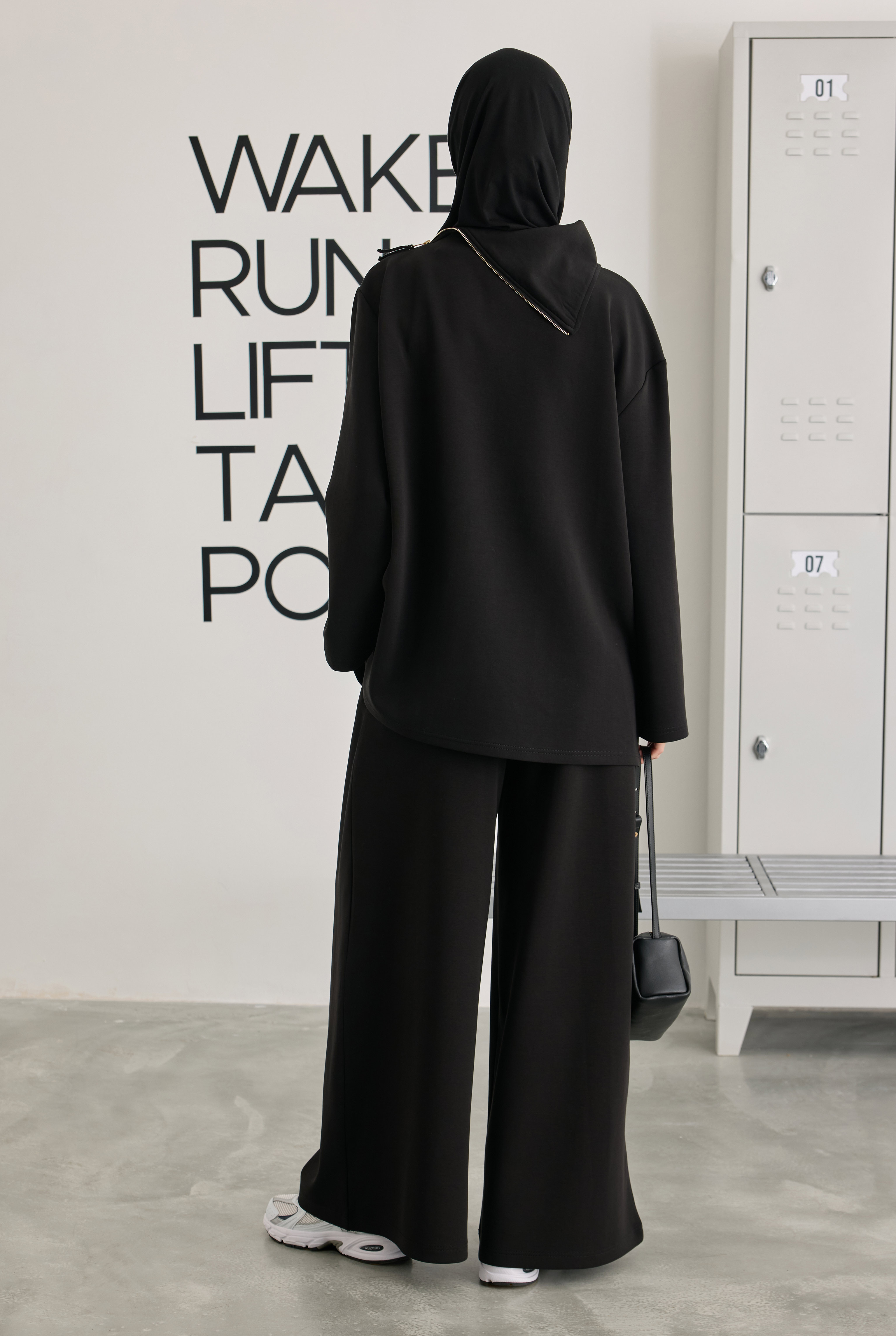 Fermuarlı Pera Modal Sweat Siyah - 4