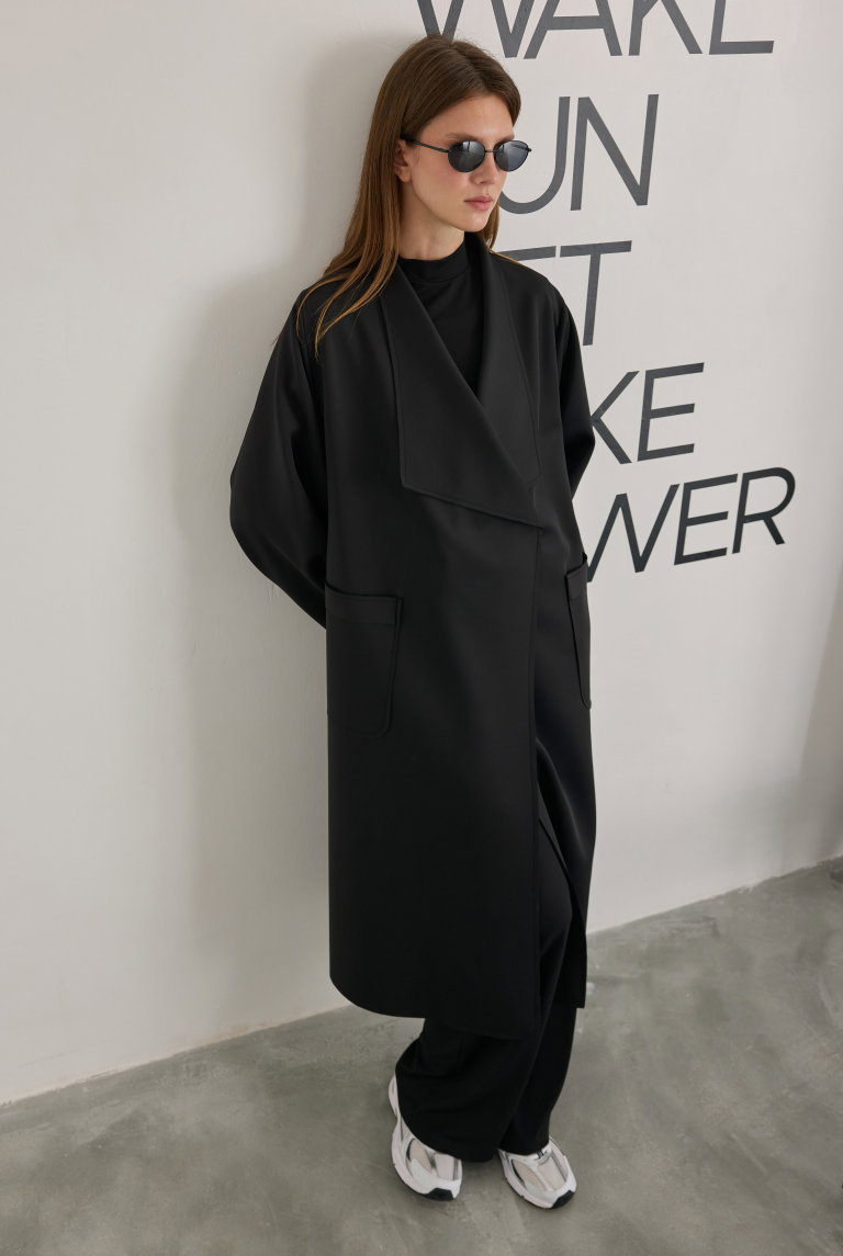 Scuba Long Jacket Black - HE-QA