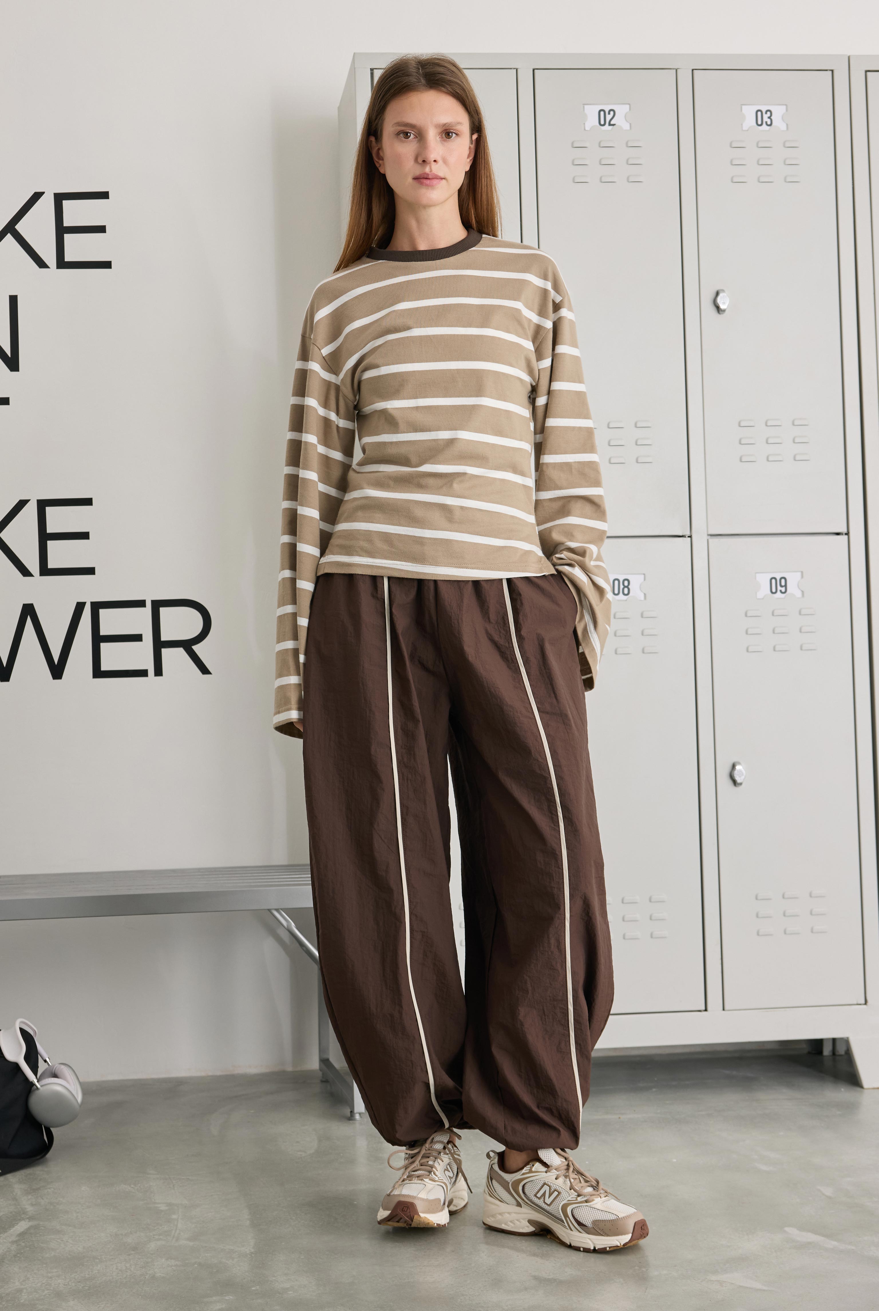 Technical Pants with Piping Detail Brown - 1