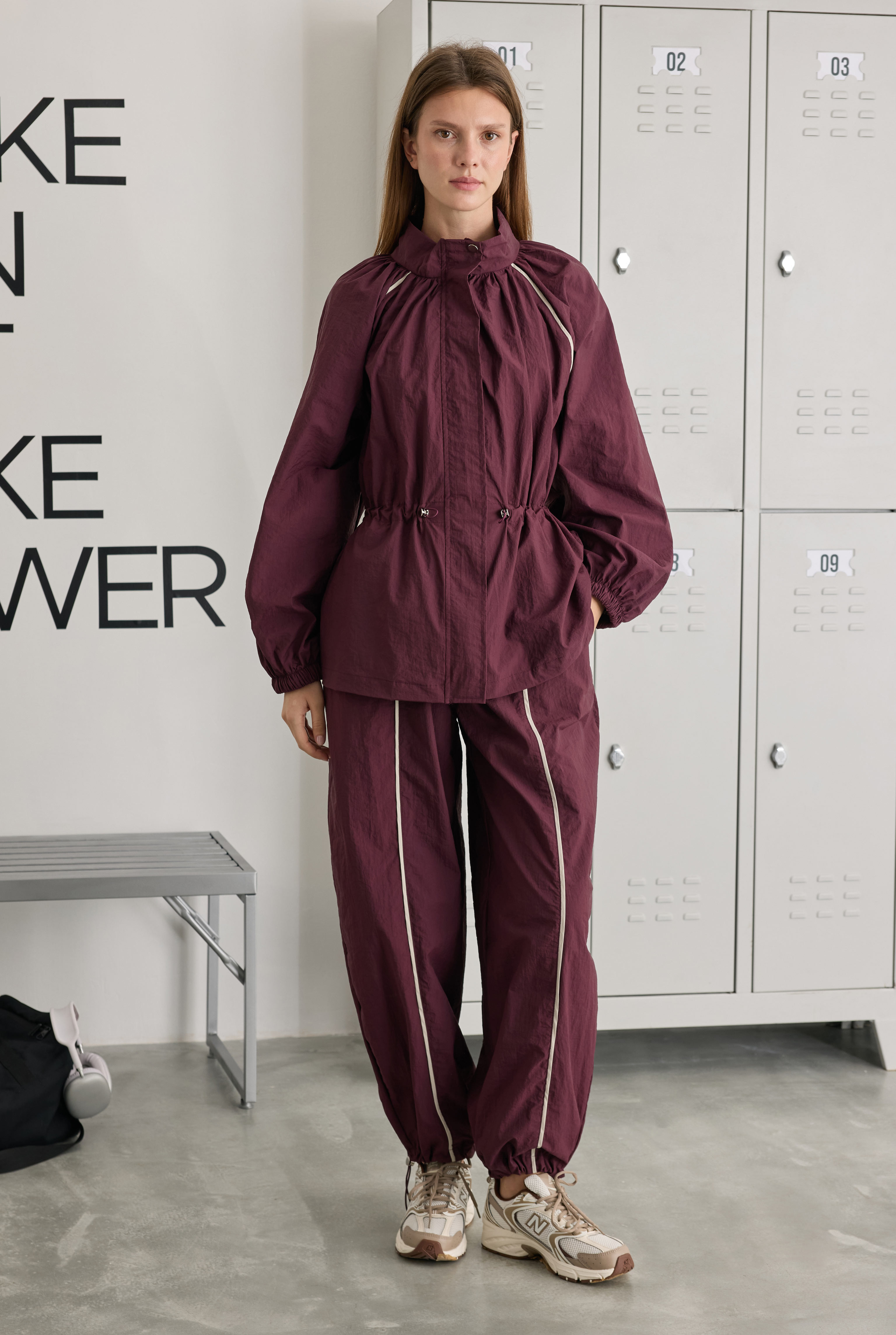Technical Pants with Piping Detail Burgundy - 4