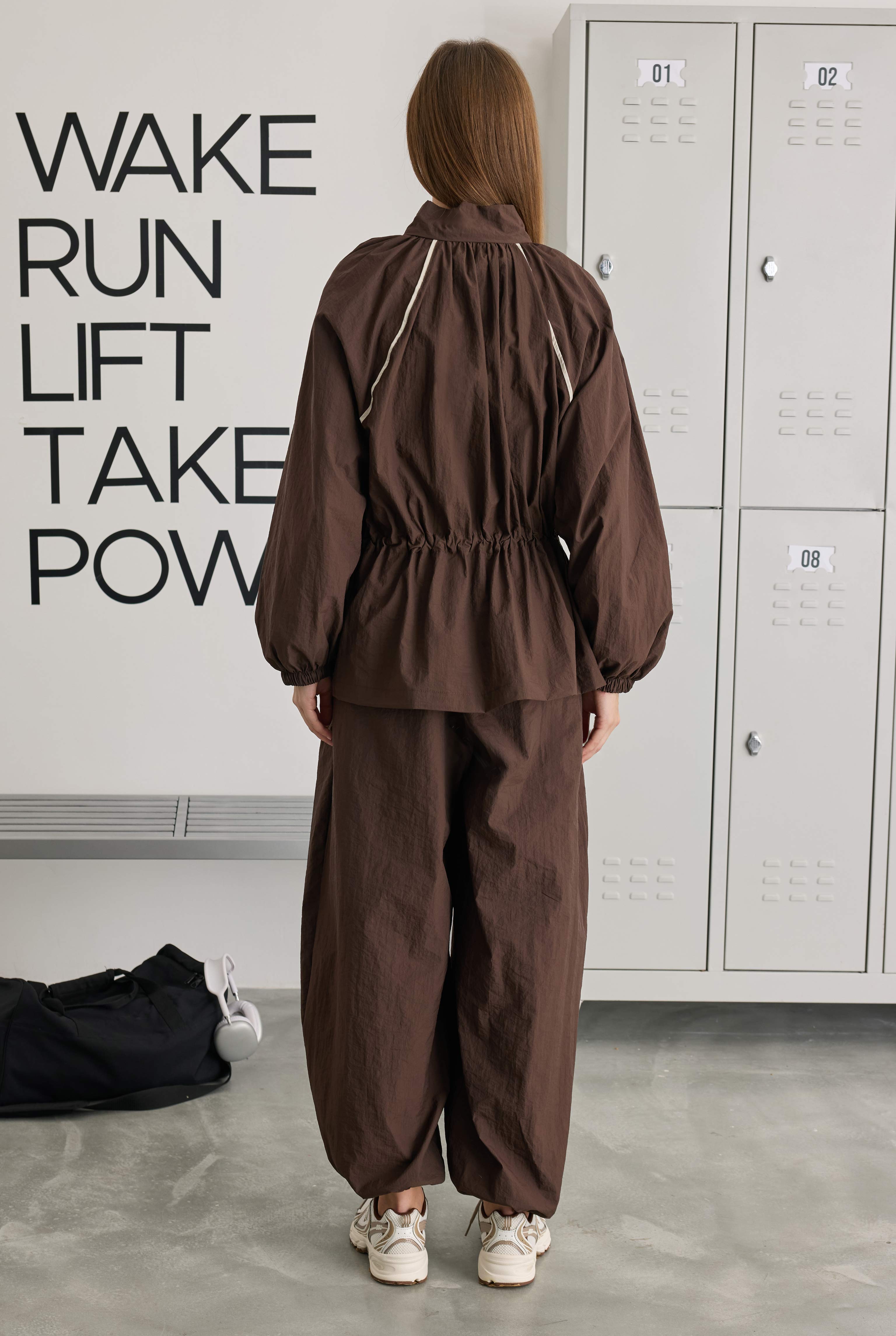 Technical Pants with Piping Detail Brown - 6