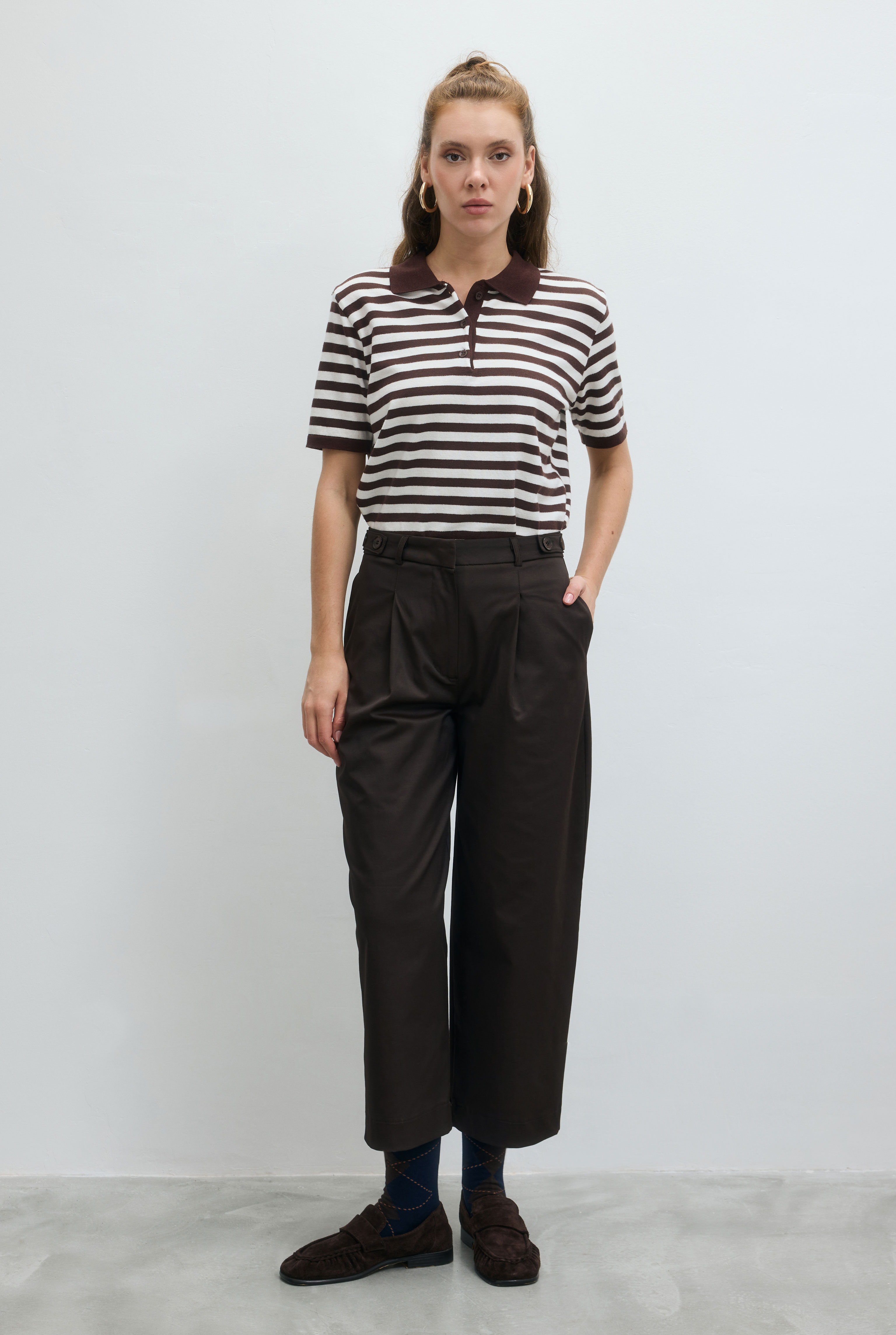High-Waisted Trousers Brown - 2