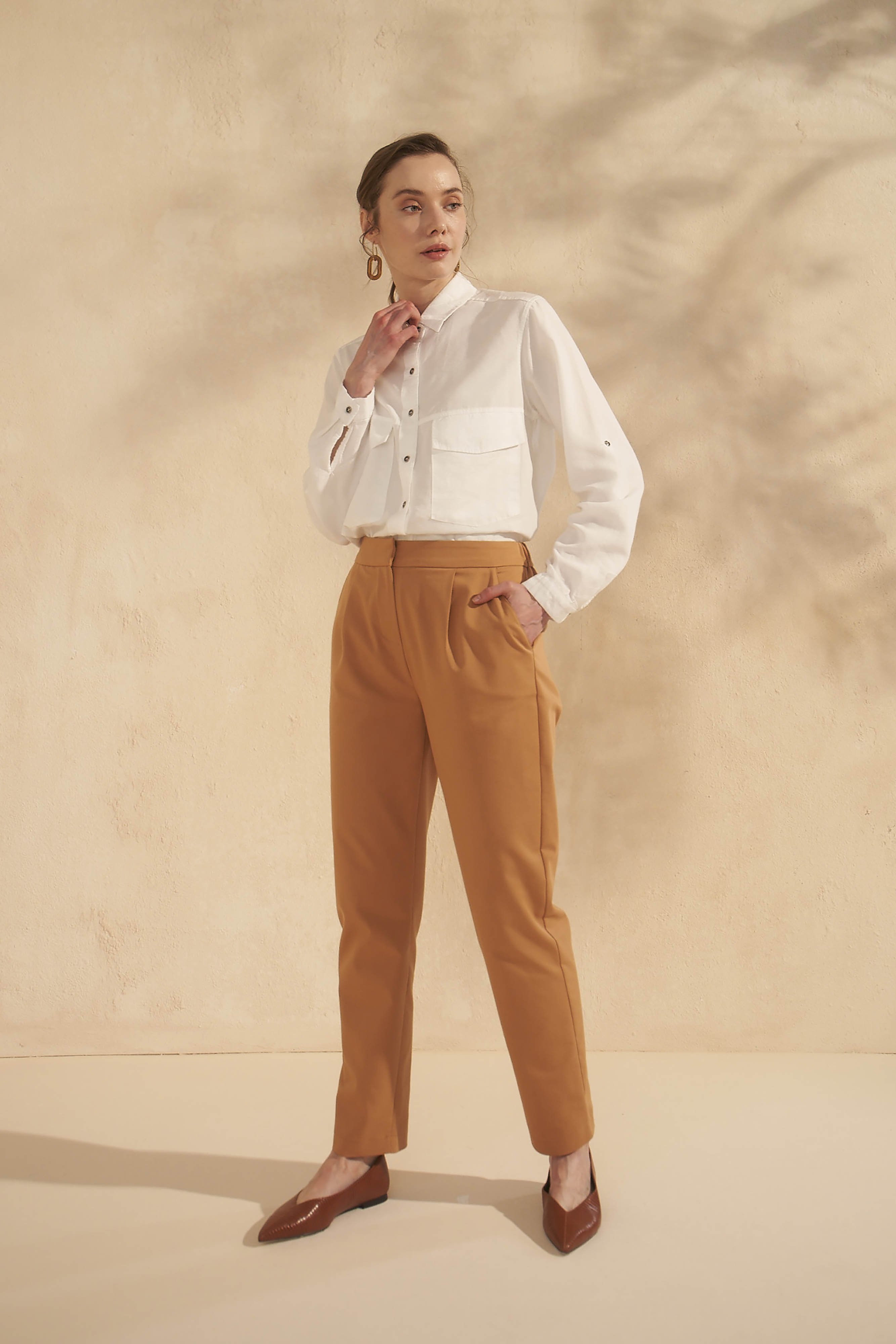 Coral Pants With Tan